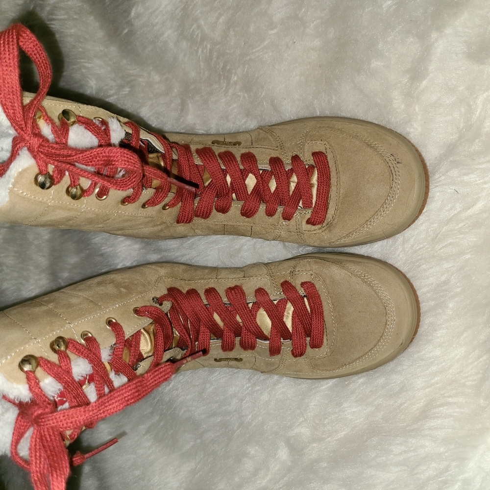 VK Size 9 Tan Fabric Sneaker Booties